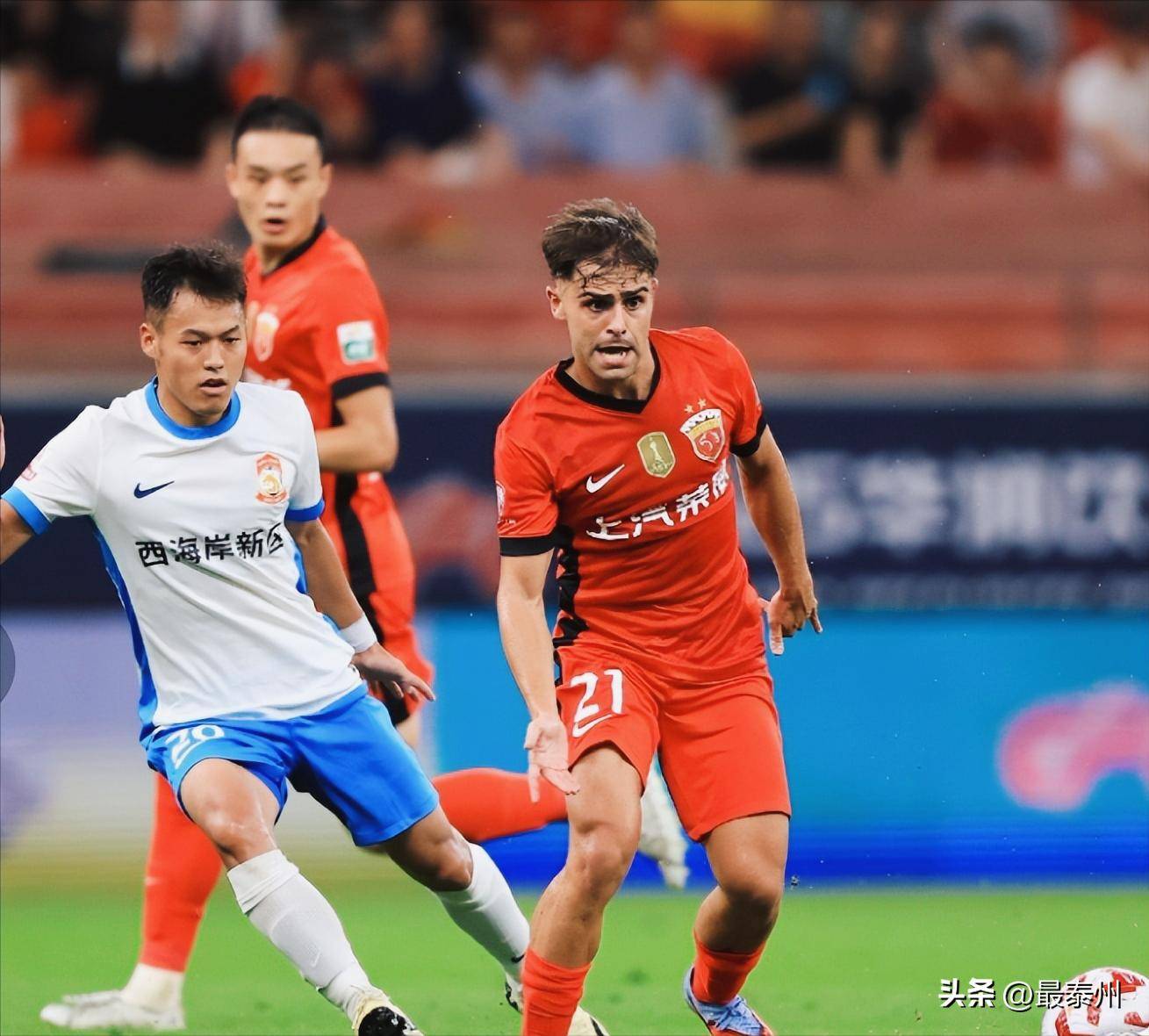 爱游戏中国官网关于转会期CBA常规赛焦点战，上海海港官宣签约，震撼外界，球队文化再被提及的信息