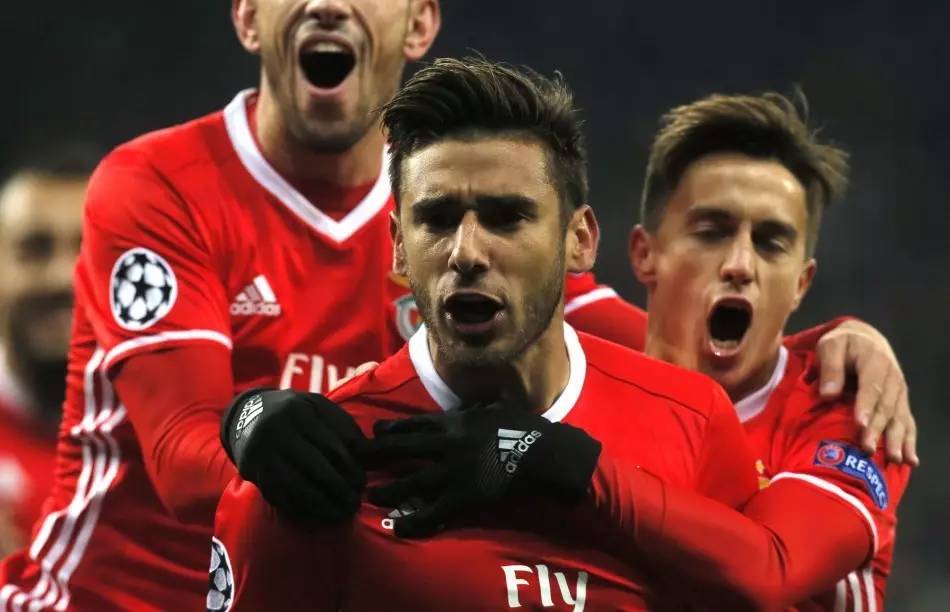 爱游戏娱乐波尔图发布备战花絮；今晚内部沟通；法甲任务艰巨；心理建设被强调的简单介绍